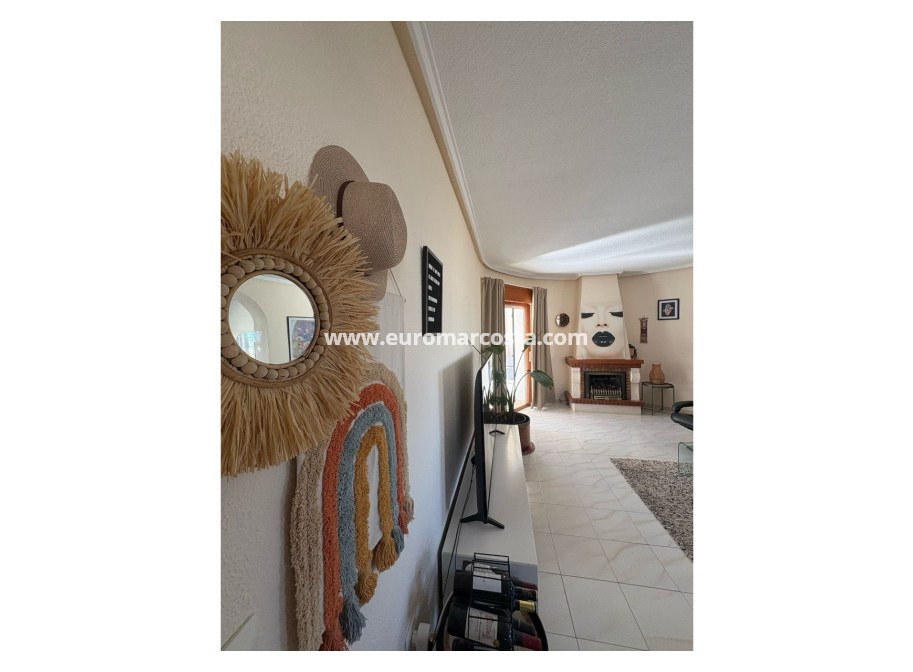 Sale - Villa / Detached - Ciudad Quesada - Quesada Center