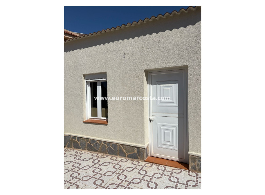 Sale - Villa / Detached - Ciudad Quesada - Quesada Center