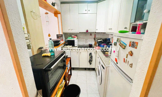 Sale - Apartment / flat - La Mata