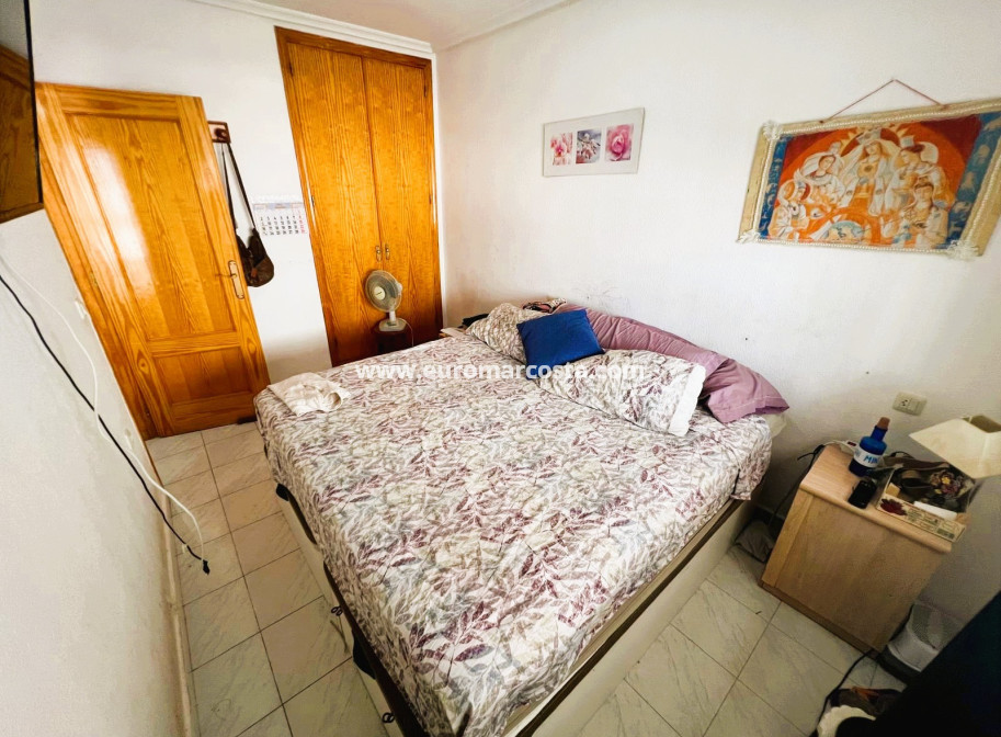 Sale - Apartment / flat - La Mata