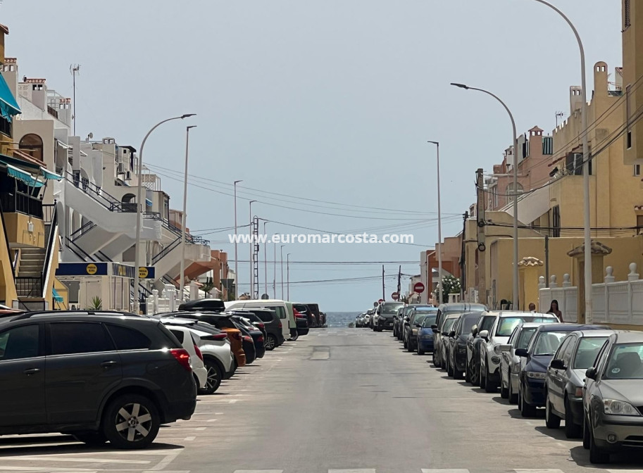 Sale - Apartment / flat - La Mata