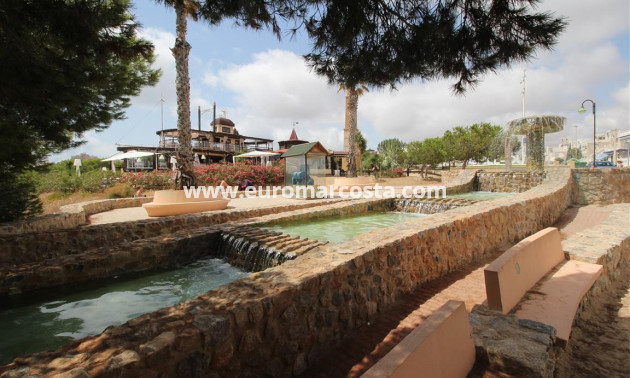 Sale - Apartment / flat - La Mata
