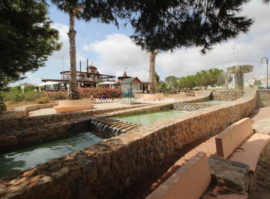 Sale - Apartment / flat - La Mata