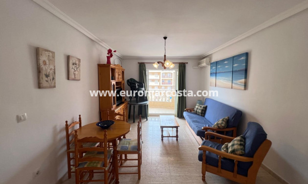 Sale - Apartment / flat - La Mata