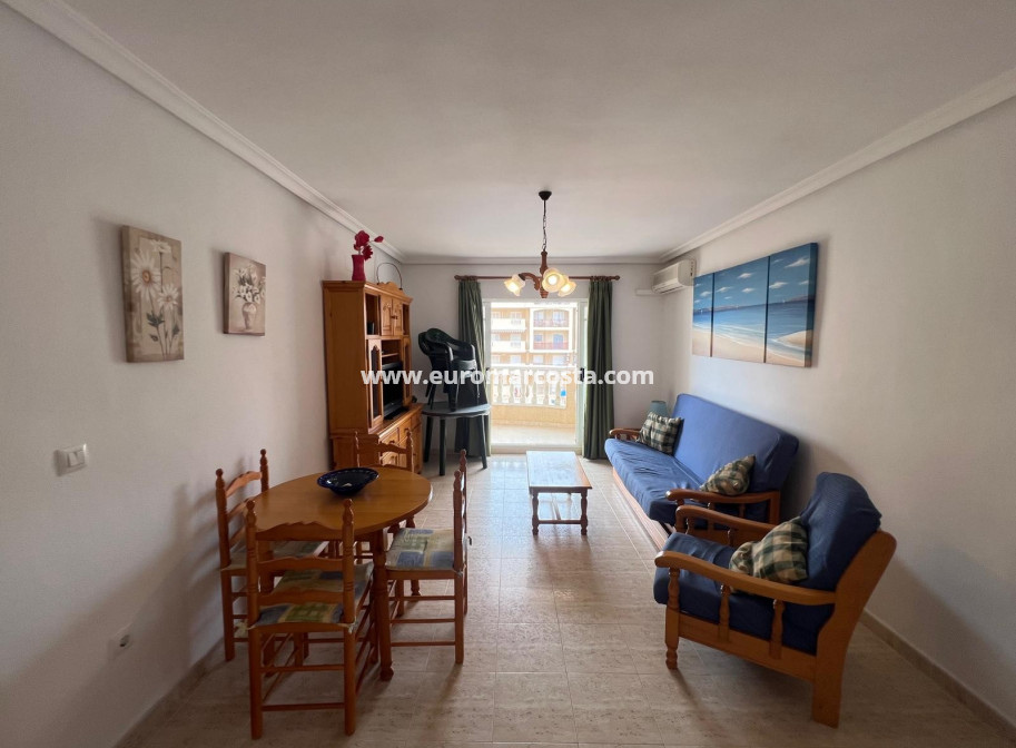 Sale - Apartment / flat - La Mata