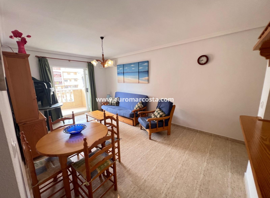 Sale - Apartment / flat - La Mata