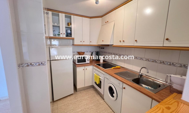 Sale - Apartment / flat - La Mata