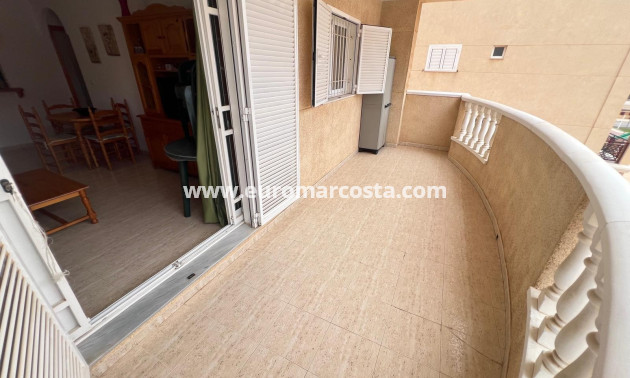 Sale - Apartment / flat - La Mata