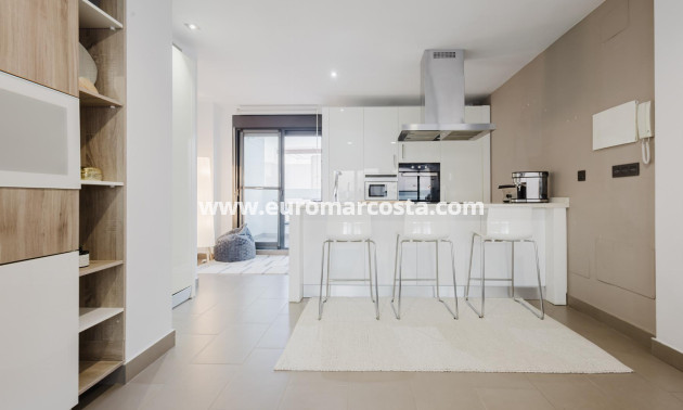 Venta - Apartamento / piso - Orihuela Costa