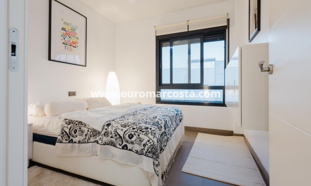 Venta - Apartamento / piso - Orihuela Costa