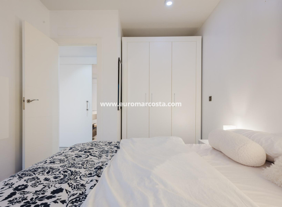 Venta - Apartamento / piso - Orihuela Costa