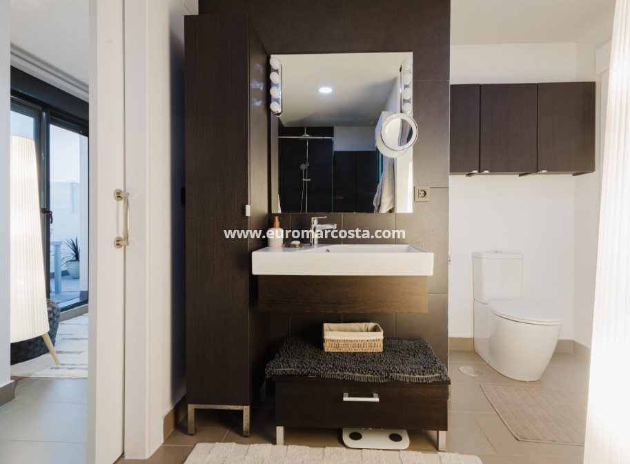 Venta - Apartamento / piso - Orihuela Costa