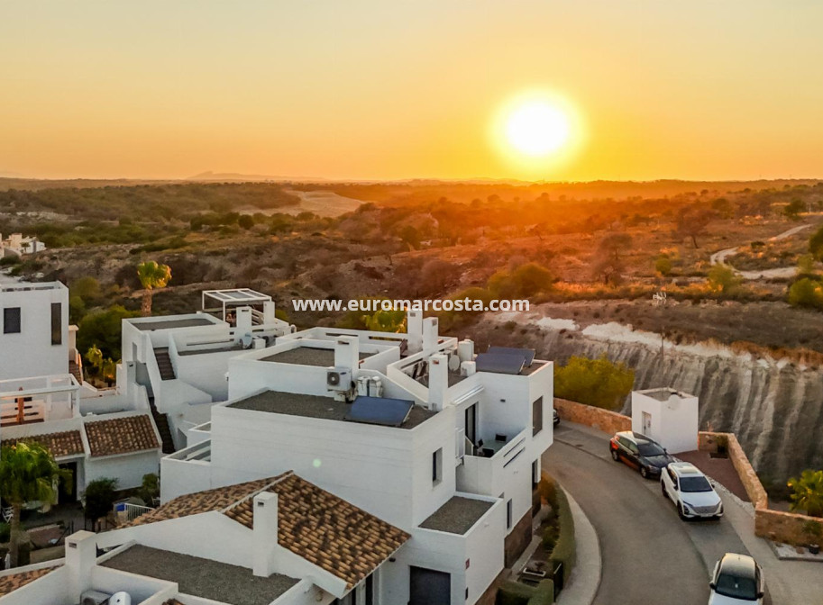 Venta - Apartamento / piso - Orihuela Costa