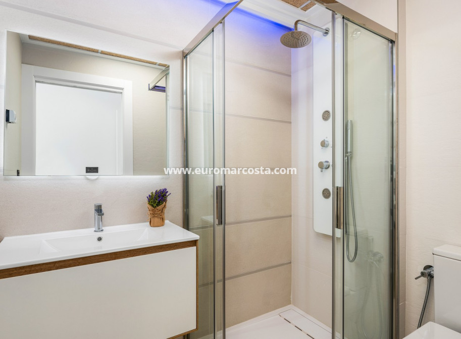 New Build - Bungalow - Torrevieja - TORREVIEJA