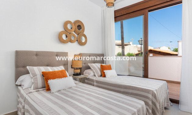 New Build - Bungalow - Torrevieja - TORREVIEJA