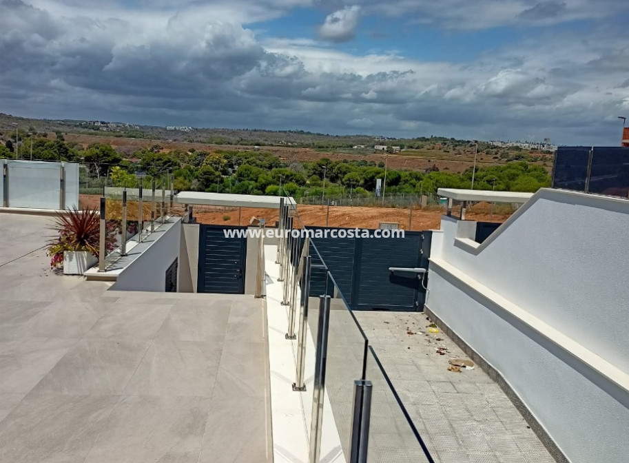 Venta - Villa - Orihuela Costa