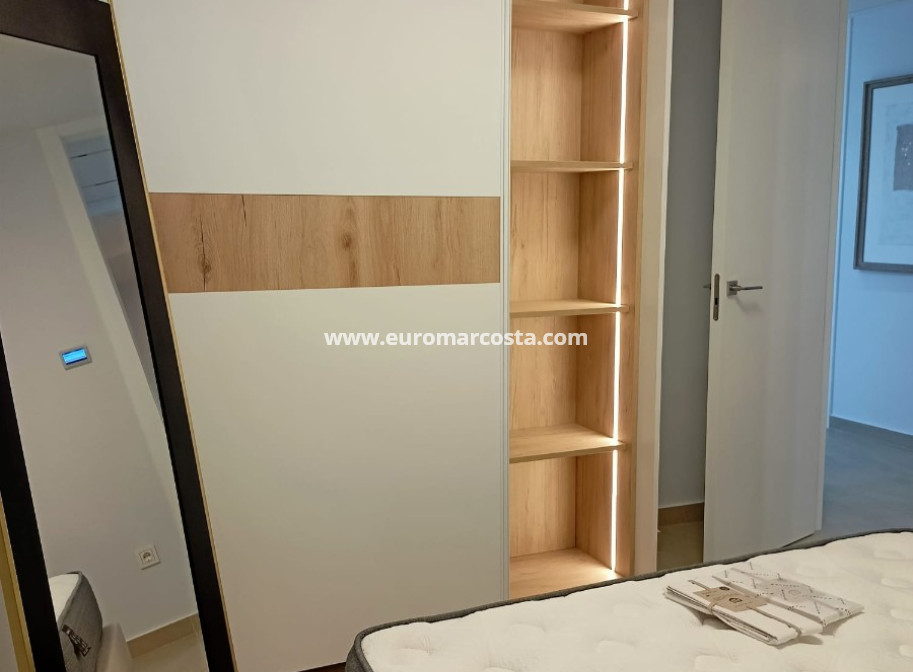 Venta - Villa - Orihuela Costa