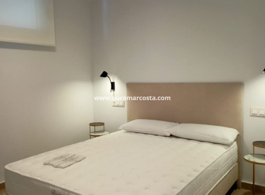Venta - Villa - Orihuela Costa