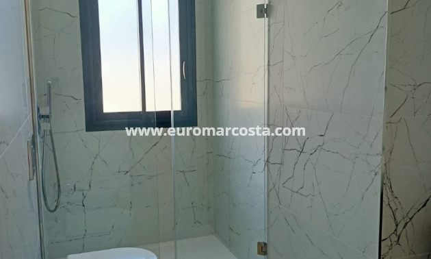 Venta - Villa - Orihuela Costa