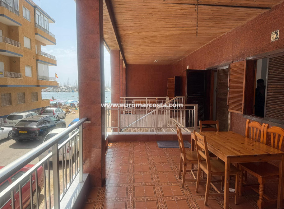 Objekte zum Wiederverkauf - Wohnung - Torrevieja - TORREVIEJA