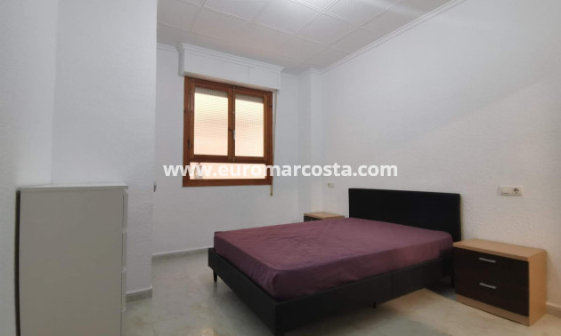 Objekte zum Wiederverkauf - Wohnung - Torrevieja - TORREVIEJA