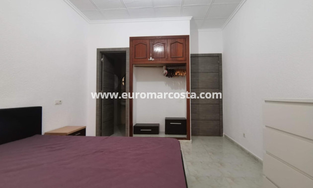 Objekte zum Wiederverkauf - Wohnung - Torrevieja - TORREVIEJA