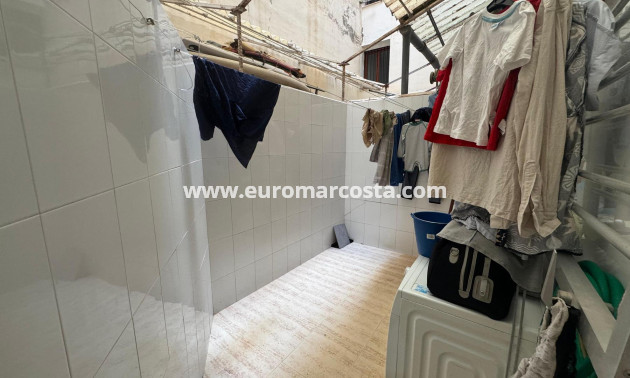 Objekte zum Wiederverkauf - Wohnung - Torrevieja - TORREVIEJA