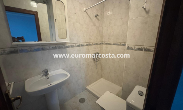 Objekte zum Wiederverkauf - Wohnung - Torrevieja - TORREVIEJA