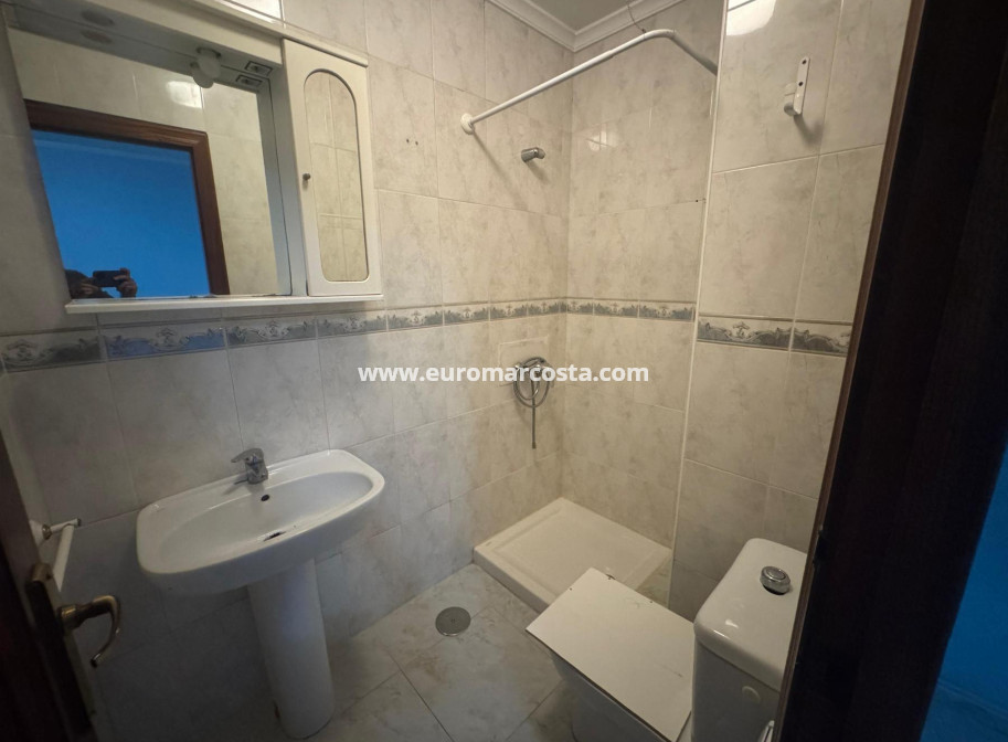 Objekte zum Wiederverkauf - Wohnung - Torrevieja - TORREVIEJA