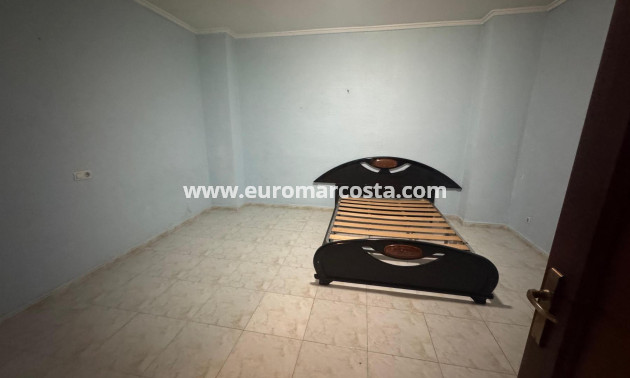 Objekte zum Wiederverkauf - Wohnung - Torrevieja - TORREVIEJA