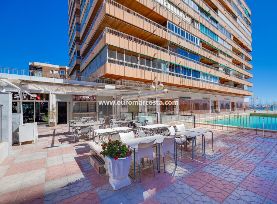 Objekte zum Wiederverkauf - Wohnung - Torrevieja - TORREVIEJA