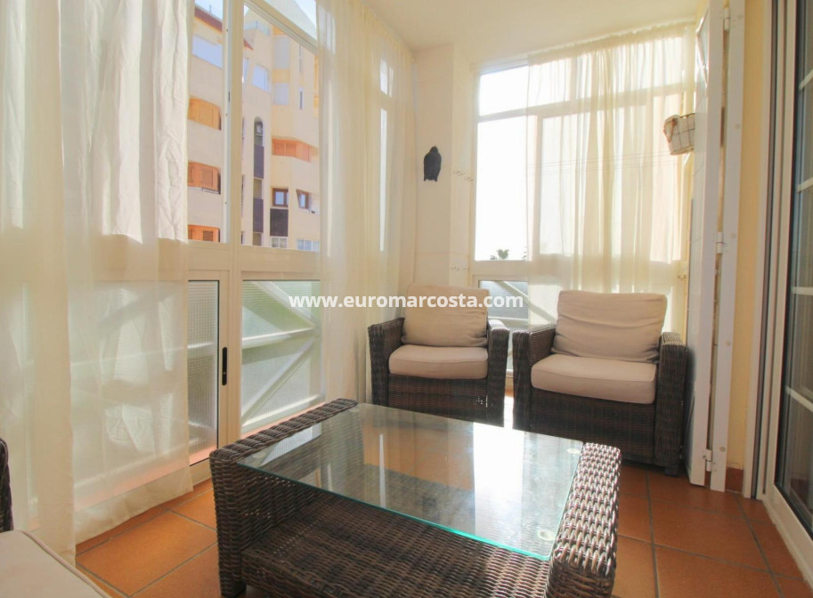 Objekte zum Wiederverkauf - Wohnung - Torrevieja - TORREVIEJA