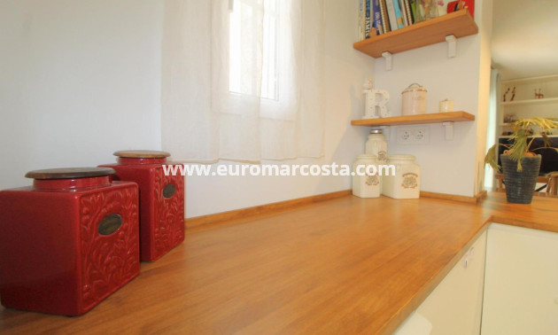 Objekte zum Wiederverkauf - Wohnung - Torrevieja - TORREVIEJA