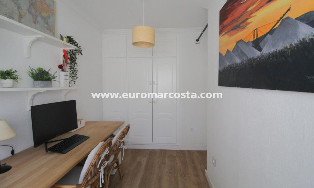 Objekte zum Wiederverkauf - Wohnung - Torrevieja - TORREVIEJA