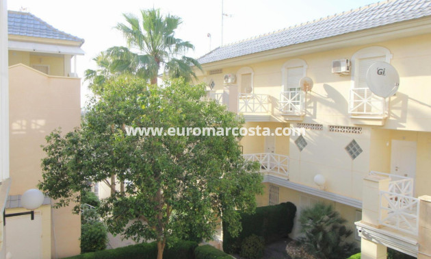 Objekte zum Wiederverkauf - Wohnung - Torrevieja - TORREVIEJA