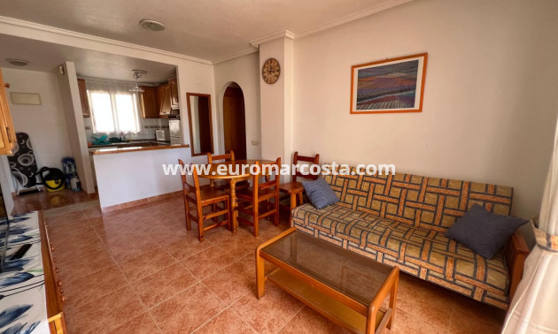 Objekte zum Wiederverkauf - Wohnung - Torrevieja Centro - TORREVIEJA