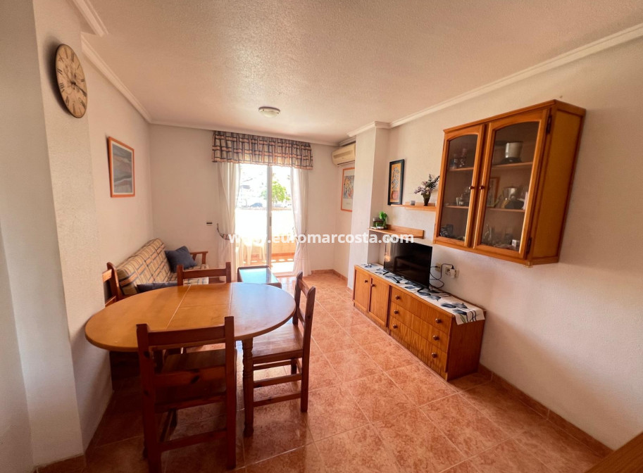 Objekte zum Wiederverkauf - Wohnung - Torrevieja Centro - TORREVIEJA