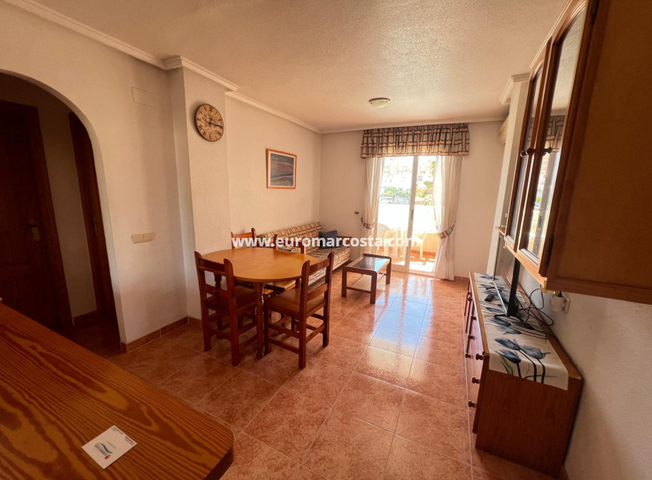 Objekte zum Wiederverkauf - Wohnung - Torrevieja Centro - TORREVIEJA