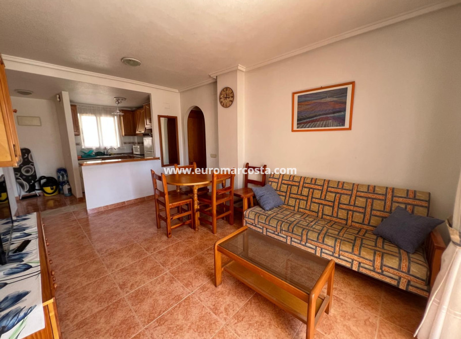 Objekte zum Wiederverkauf - Wohnung - Torrevieja Centro - TORREVIEJA