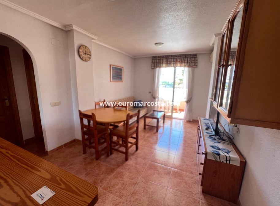 Objekte zum Wiederverkauf - Wohnung - Torrevieja Centro - TORREVIEJA
