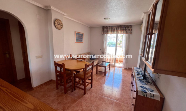 Objekte zum Wiederverkauf - Wohnung - Torrevieja Centro - TORREVIEJA