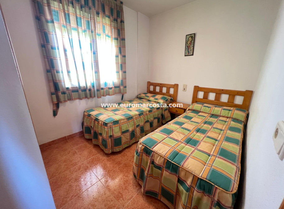 Objekte zum Wiederverkauf - Wohnung - Torrevieja Centro - TORREVIEJA