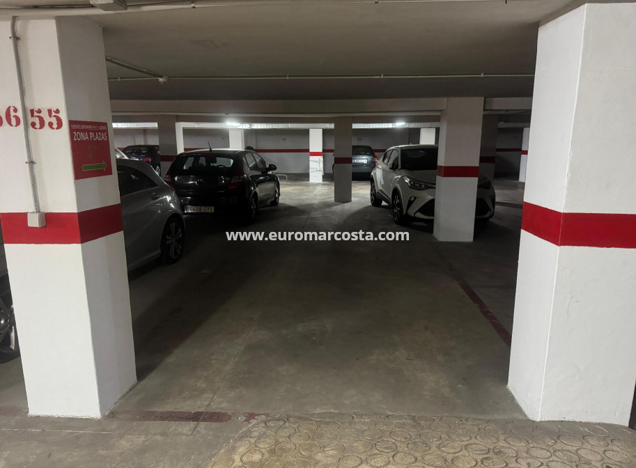 Objekte zum Wiederverkauf - Garaje - Torrevieja - TORREVIEJA