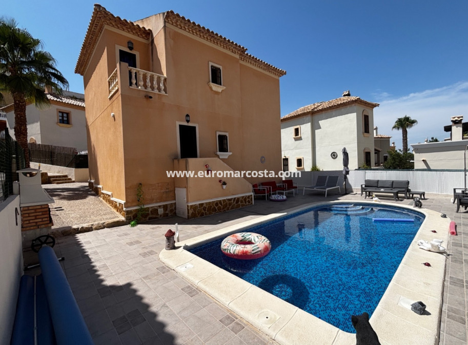 Objekte zum Wiederverkauf - Villa freitstehend - Ciudad Quesada
