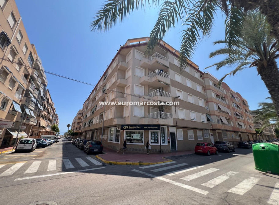 Sale - Apartment / flat - Guardamar del Segura