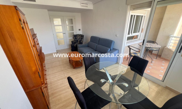 Sale - Apartment / flat - Guardamar del Segura
