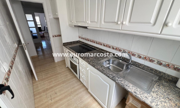 Sale - Apartment / flat - Guardamar del Segura