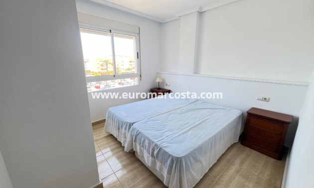 Sale - Apartment / flat - Guardamar del Segura
