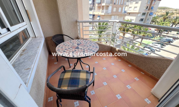 Sale - Apartment / flat - Guardamar del Segura