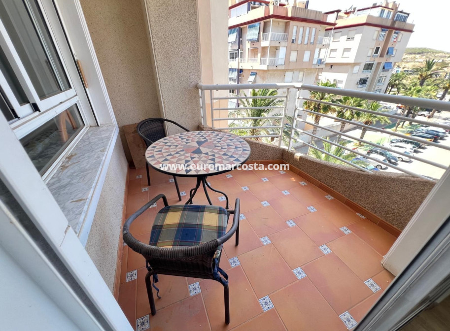 Sale - Apartment / flat - Guardamar del Segura